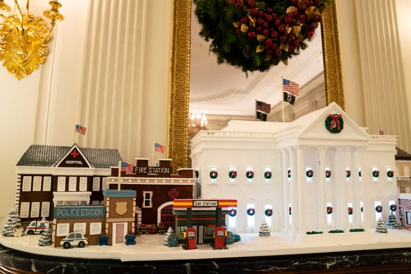Jill Biden has taken photos of the White House Christmas Decorations