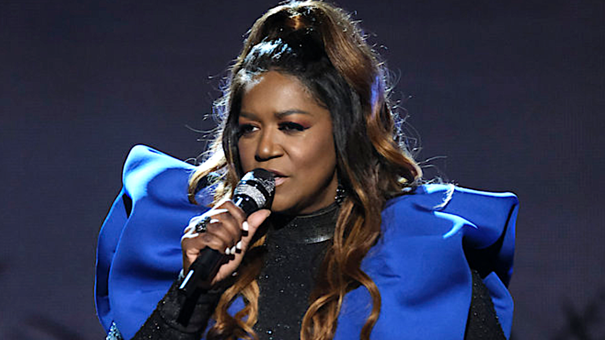 The Voice’s Wendy Moten Reveals Injuries After Fall On Live TV