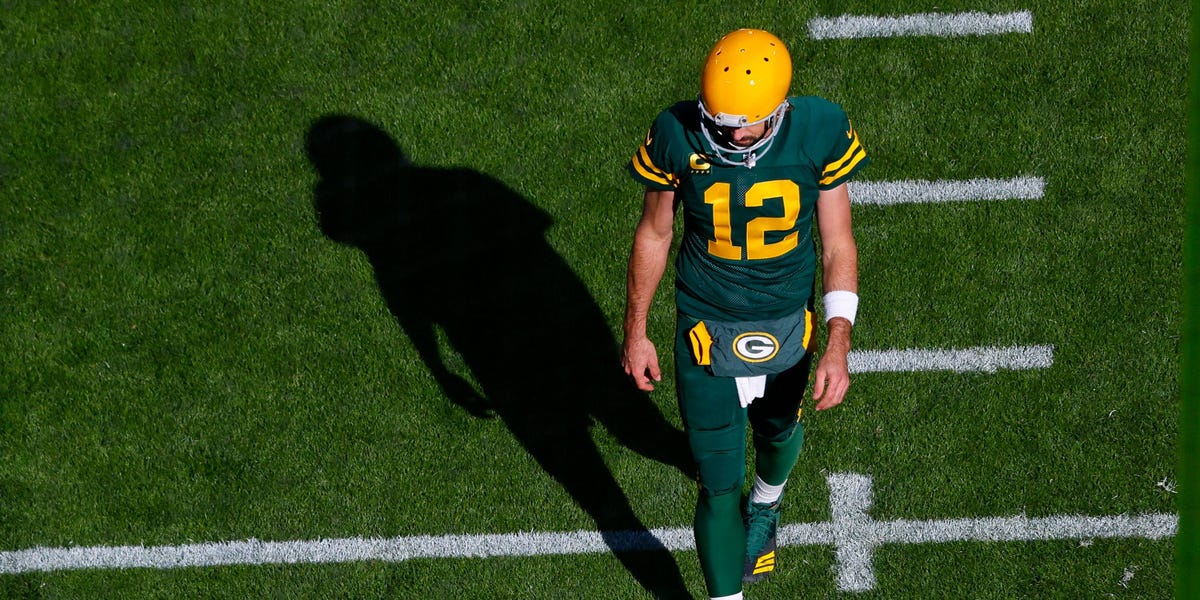Aaron Rodgers’ Painful “Covid Toe” After Infection with COVID-19