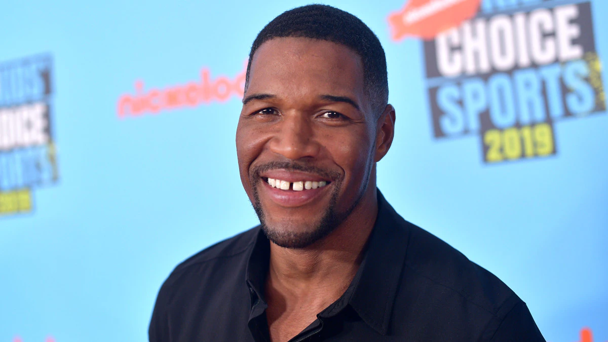 Michael Strahan Heading to Space on Blue Origin Spaceflight