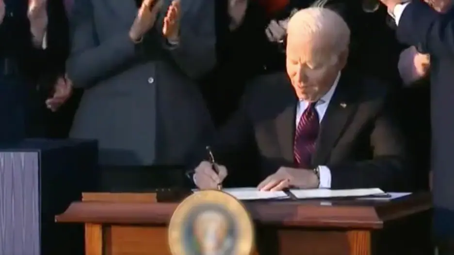 No, the Blurred Presidential Seal in DNC Video Doesn’t Prove Biden Is ‘Not the Real President’