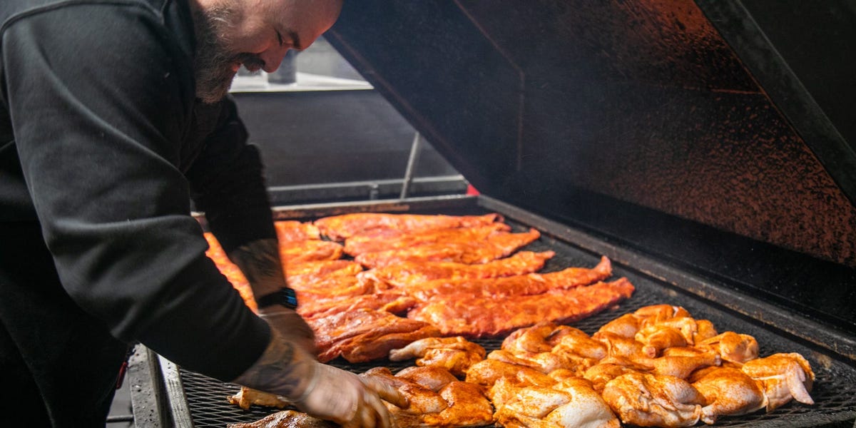 How a Pitmaster Manages Sustainability While Running a Barbecue Business