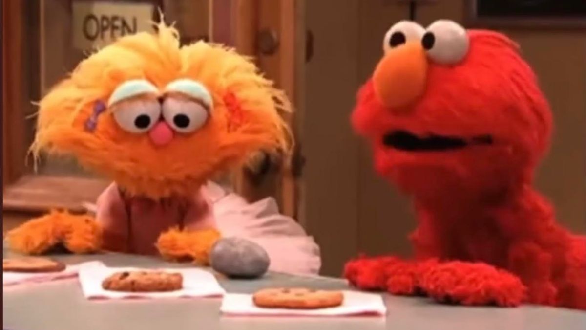 Sesame Street’s Elmo Responds to Zoe and Rocco Videos Go Viral, And Twitter Loves It