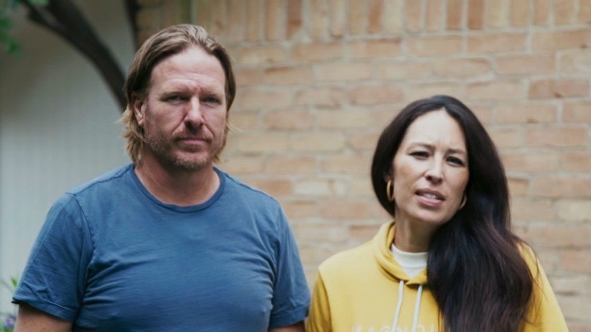 Stars Talk Out after Chip and Joanna Gaines Pull their Brand New Magnolia Network Show After Controversy