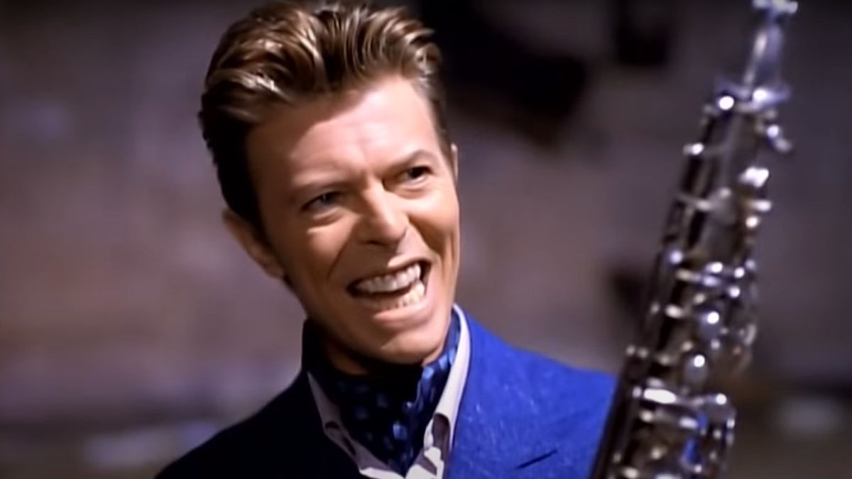 Fans Roast Willow Smith, Zendaya And Kiernan Shipka’s David Bowie Tribute Video, Even Comparing It To Gal Gadot’s ‘Imagine’