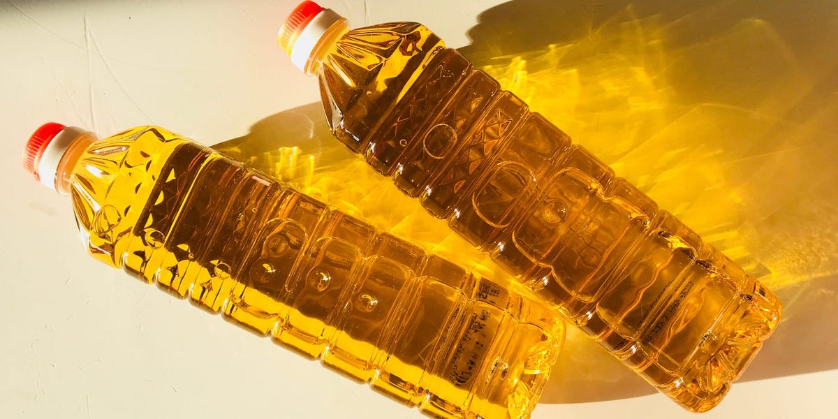 Vegetable Oil vs. Canola Oil: What is the Difference?