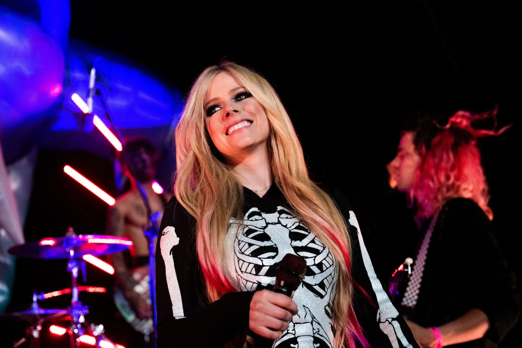 Listen to Avril Lavigne Give Adele’s ‘Hello’ an Alt-Rock Twist