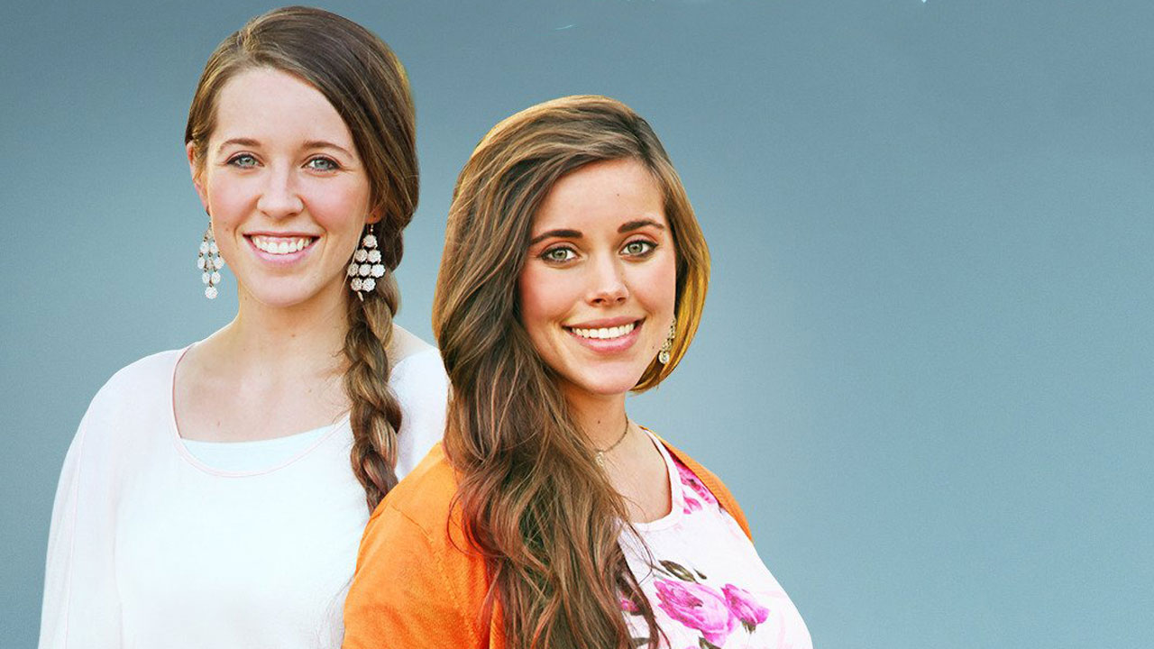 Duggar Sisters’ Lawsuit Was Supposed To Go To Court The Same Week As Josh Duggar’s Trial, But Now It Has A New Date