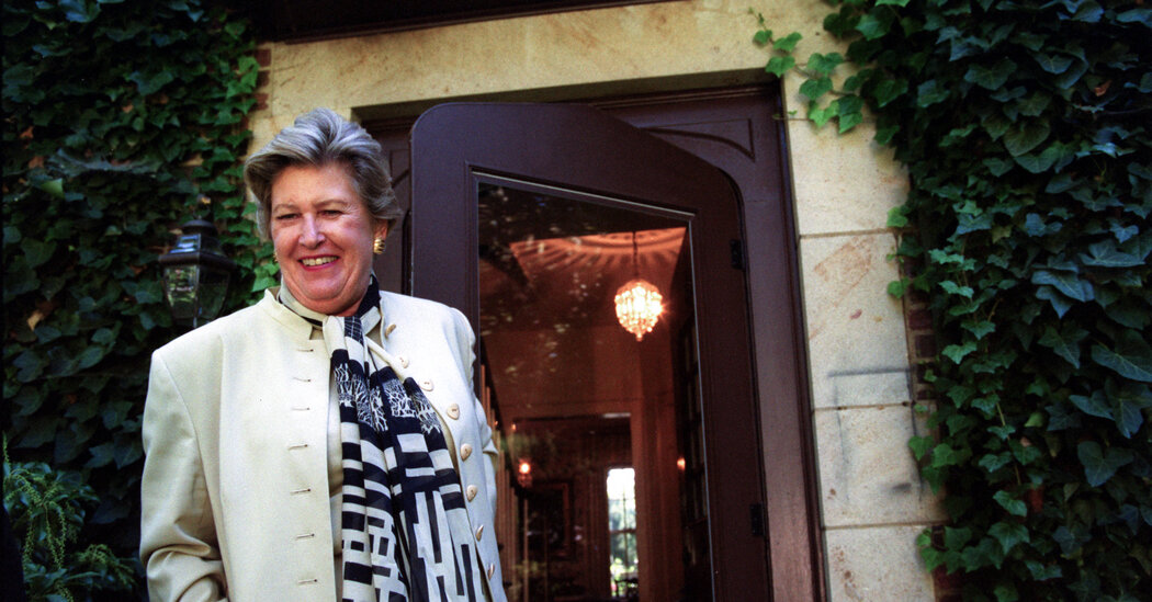 Phyllis Oakley, Female Pioneer at the State Department, Dies at 87