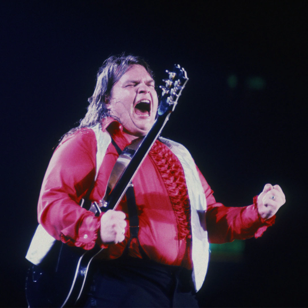 Singer Meat Loaf Dies at 74: Cher & More Pay Tribute