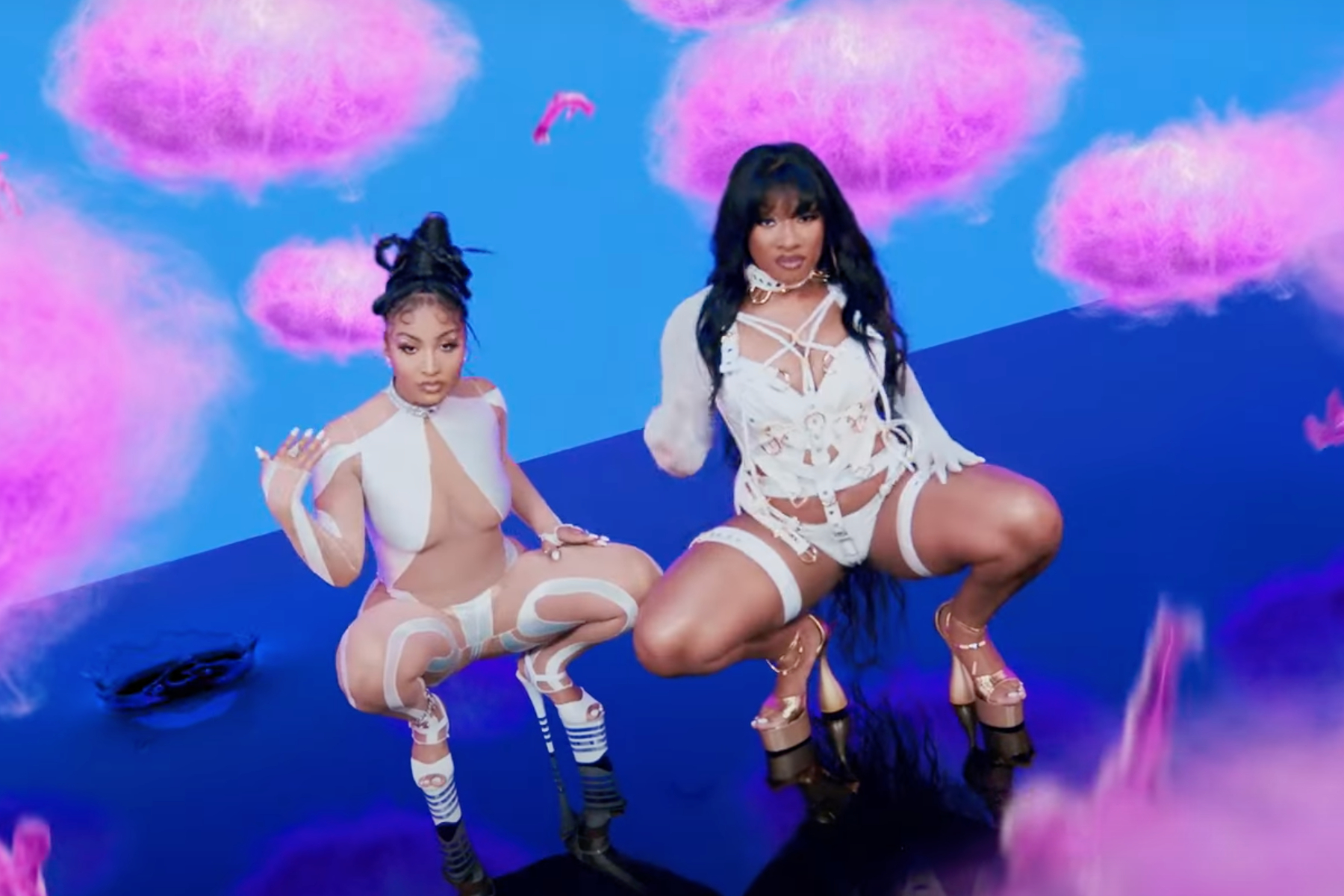 Megan Thee Stallion, Shenseea and Shenseea are now in a new video called ‘Lick’