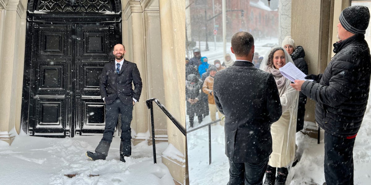 Couple got married in a snowstorm with their wedding guests