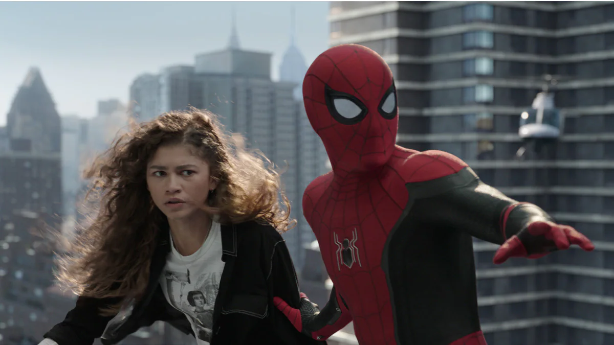 ‘Spider-Man’ Stars Re-Create THAT Meme for ‘No Way Home’ Digital Release