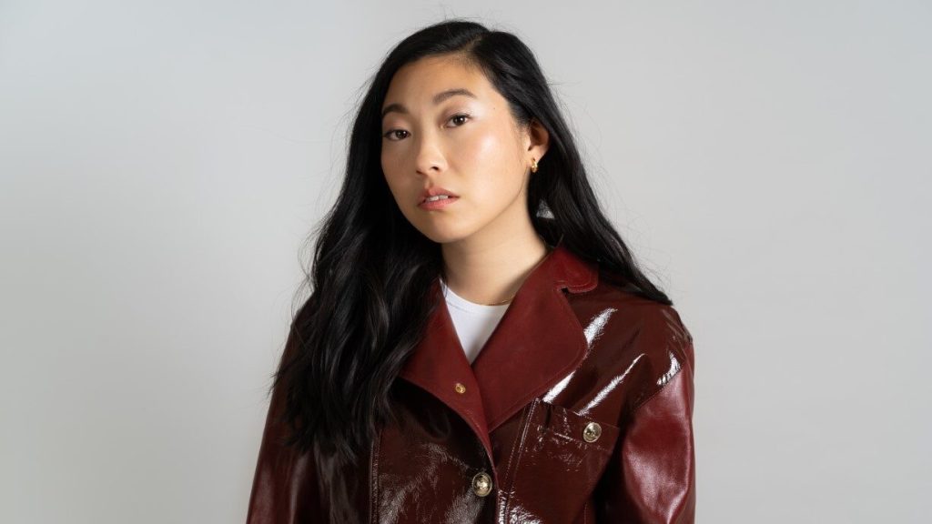 Awkwafina Addresses Blaccent And AAVE Criticism; Leaves Twitter
