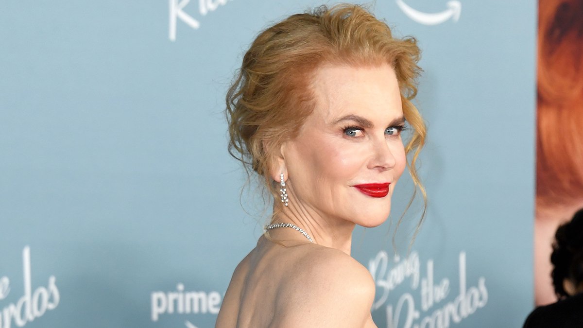 Fans Have Negative Reaction To Nicole Kidman’s Vanity Fair Cover Photo