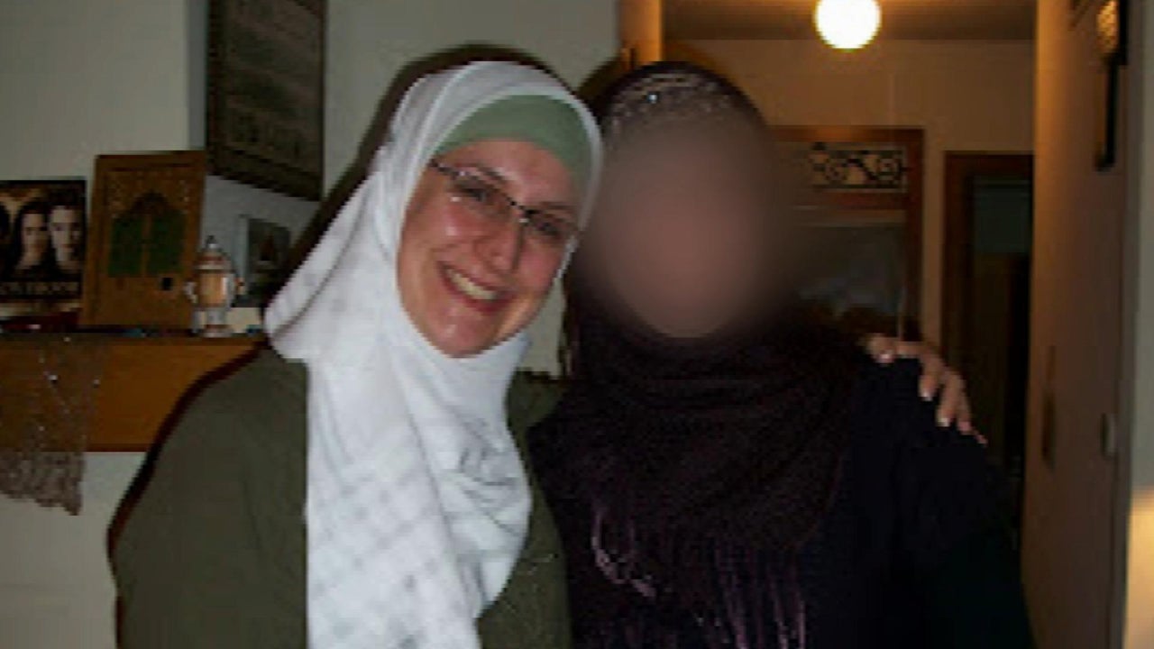 Kansas Mom and Former Teacher Is Allegedly a Radicalized ISIS Soldier: Prosecutors