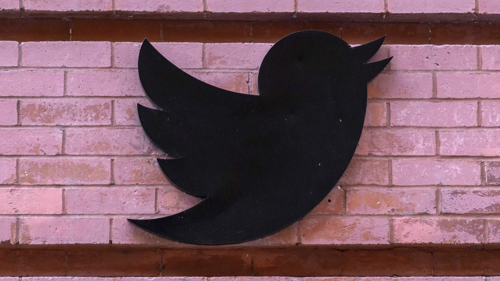 Twitter Hits 217 Million Daily Users in Q4, Beats Earnings Estimates