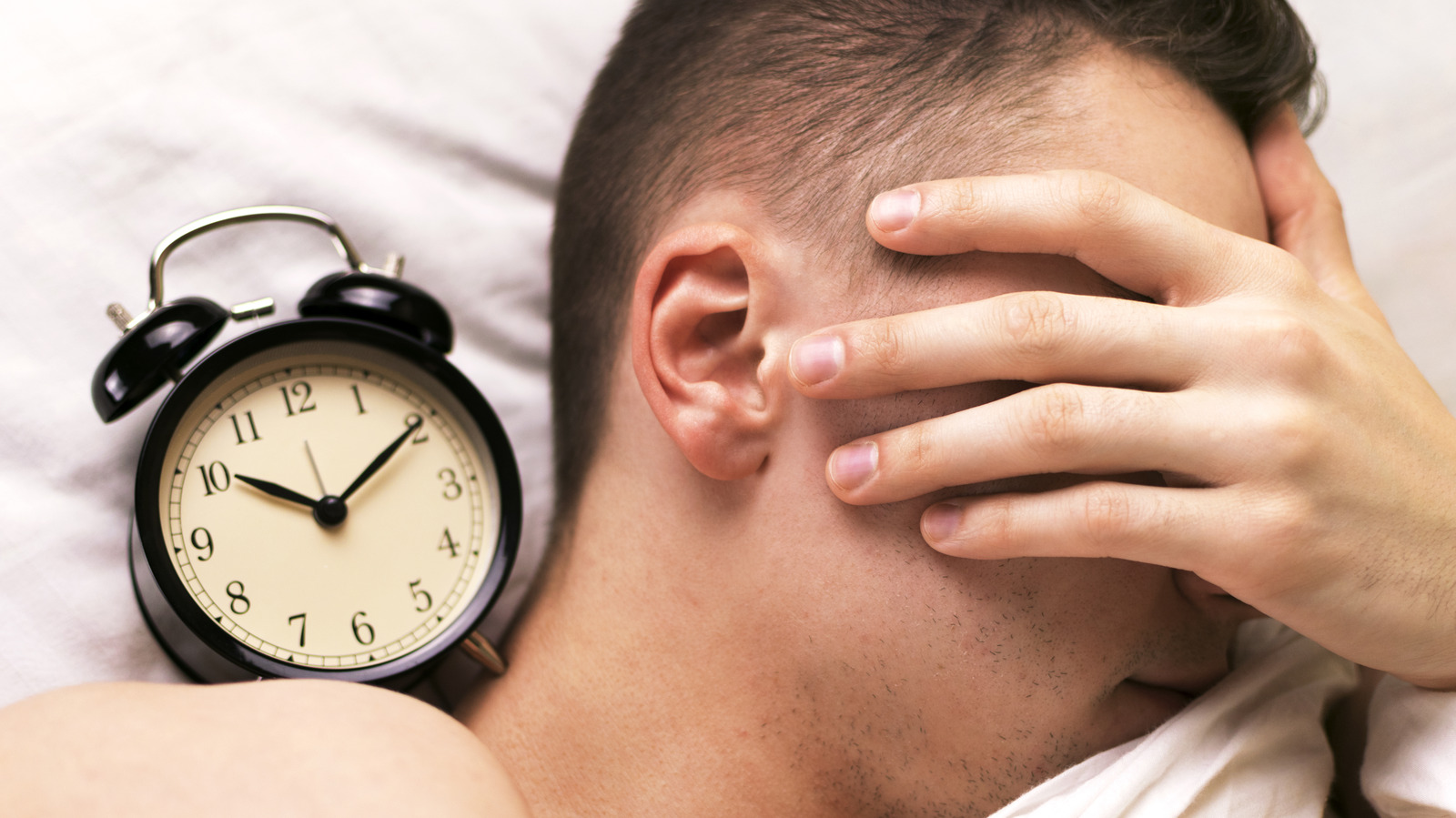 What It Really Means When You Have Trouble Waking Up In The Morning