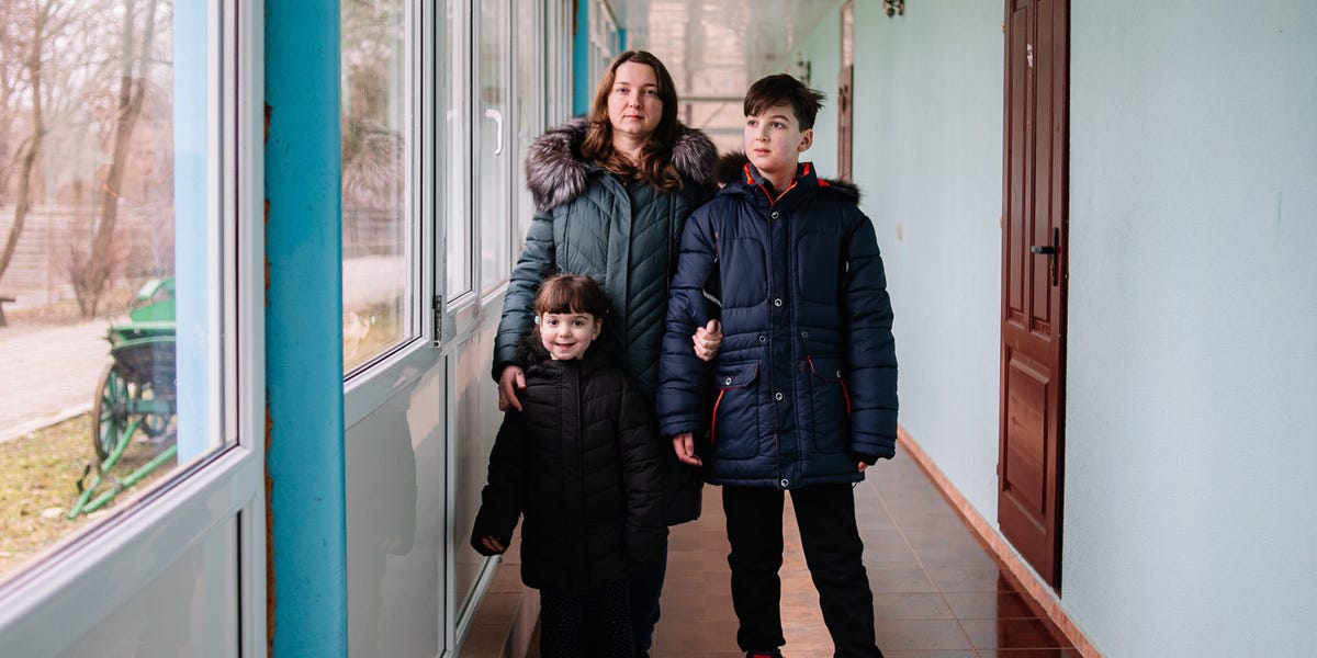 I am a mom who fled Ukraine. This is How I Did It.