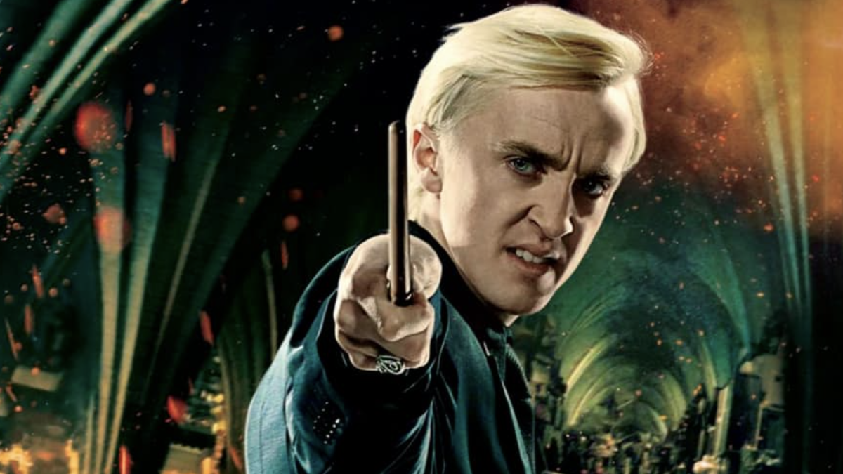 Someone Thought They Left A Funny Harry Potter Reference On Tom Felton’s Dressing Room Door, But They Totally Got The Franchise Wrong