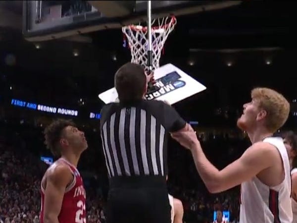 Indiana Cheerleader Saves a Ball during March Madness