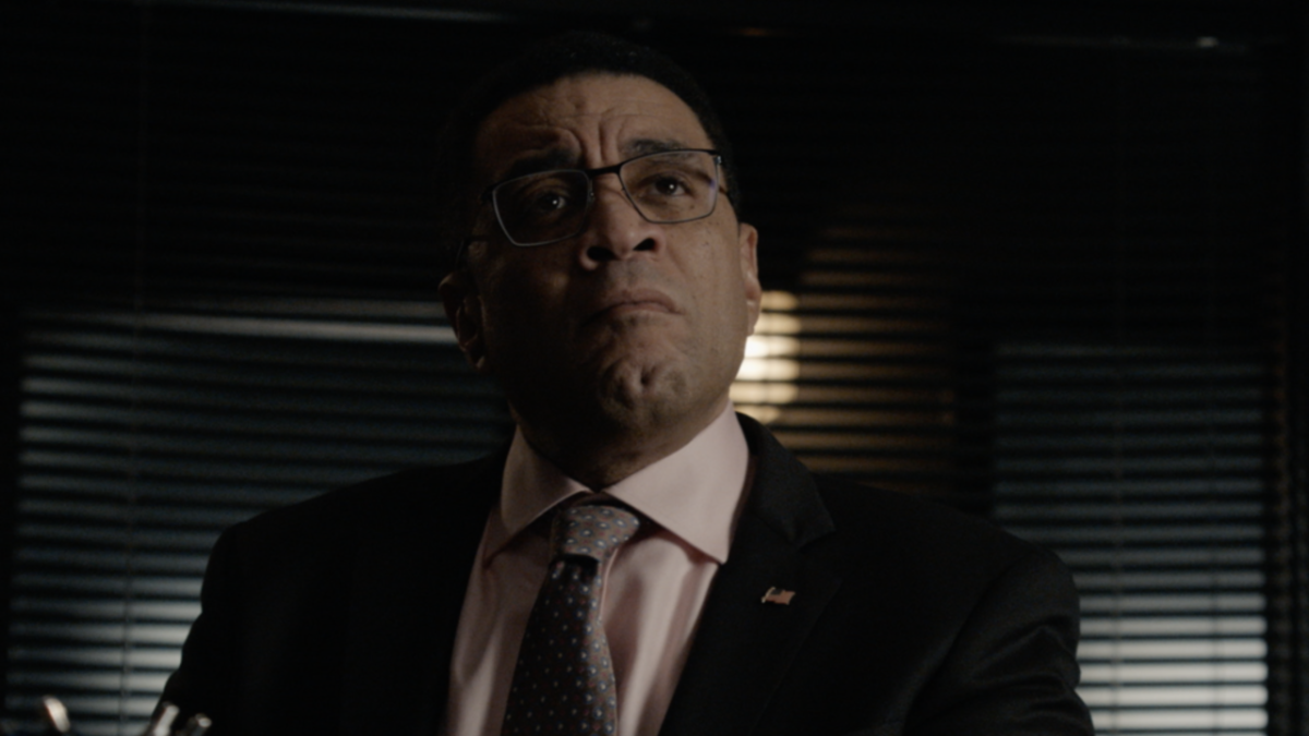 Cooper finally gives us a lead on his blackmailer in a new episode of the Blacklist