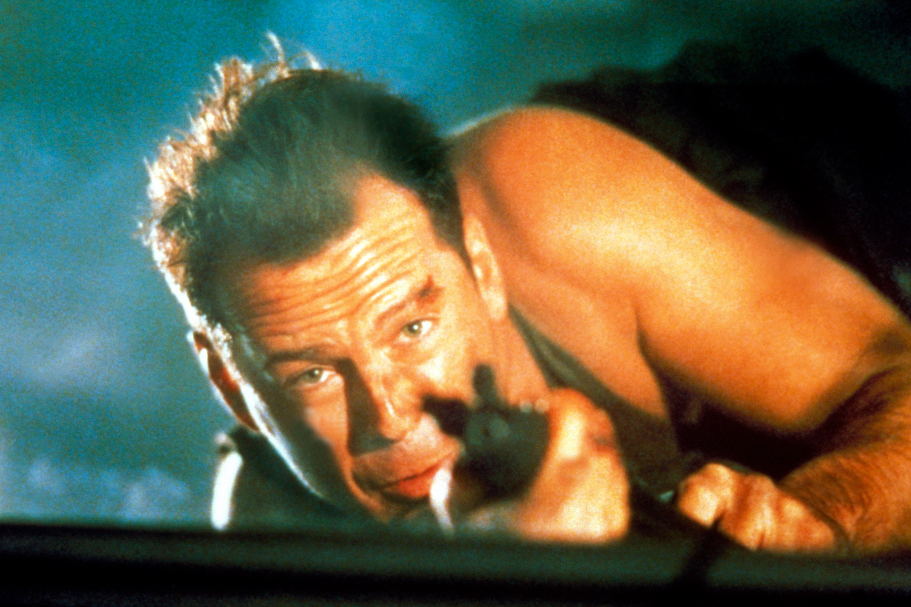 DIE HARD, Bruce Willis, 1988, TM & Copyright (c) 20th Century Fox Film Corp./courtesy Everett Collection