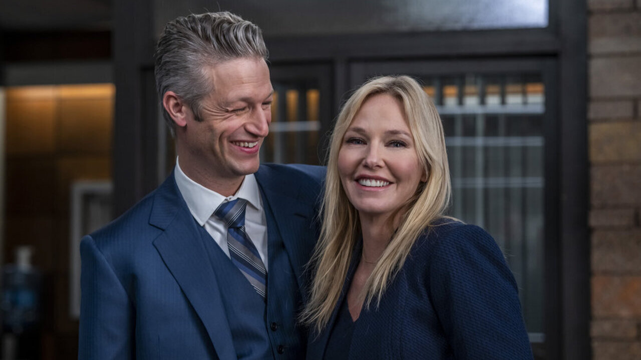 Why Law And Order: SVU Could Have Good News For Rollins And Carisi In The Season 23 Finale