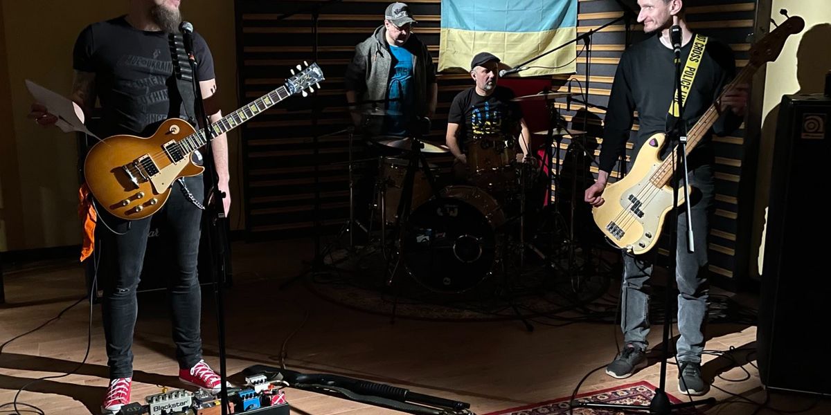Kyiv Calling – Ukrainian punk band recreates Clash hit ‘anthem’Resistance