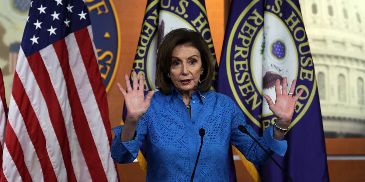 Nancy Pelosi Would Sneak into College Dining Room to Steal Ice cream