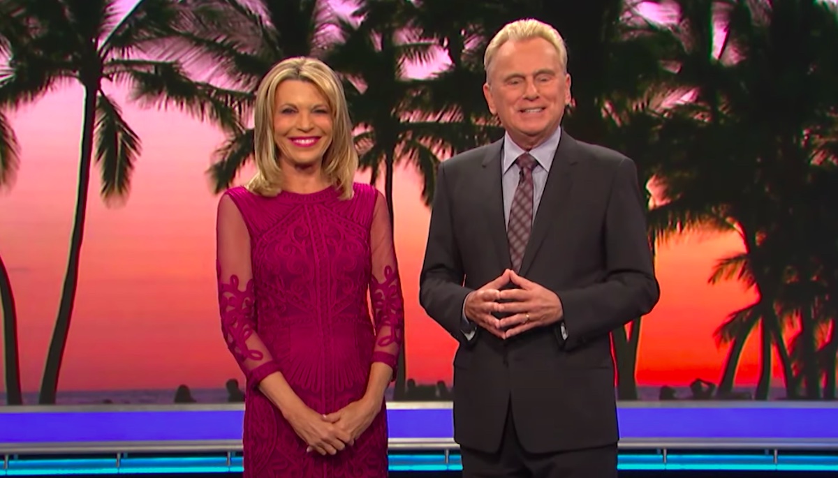 “Wheel of Fortune” allegedly planning to replace Pat Sajak with Vanna White