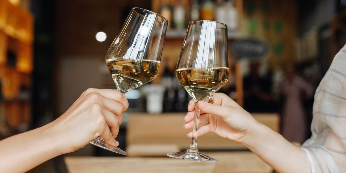 Drinking wine with meals may lower Type 2 Diabetes risk, but not wine alone