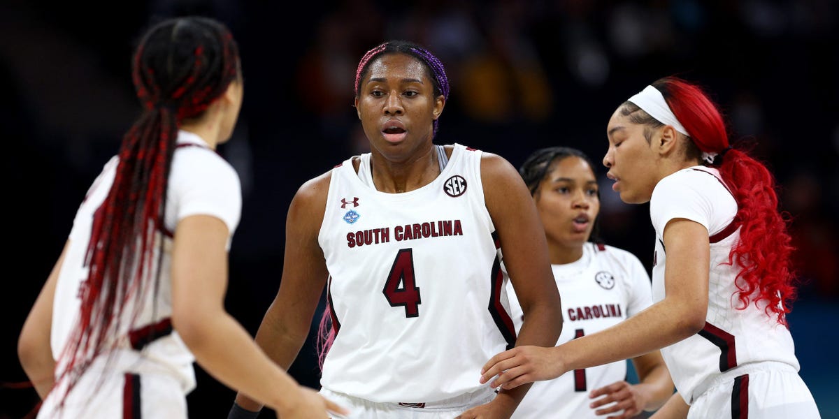 South Carolina wins big in the Final Four against Louisville to advance to the Title Game