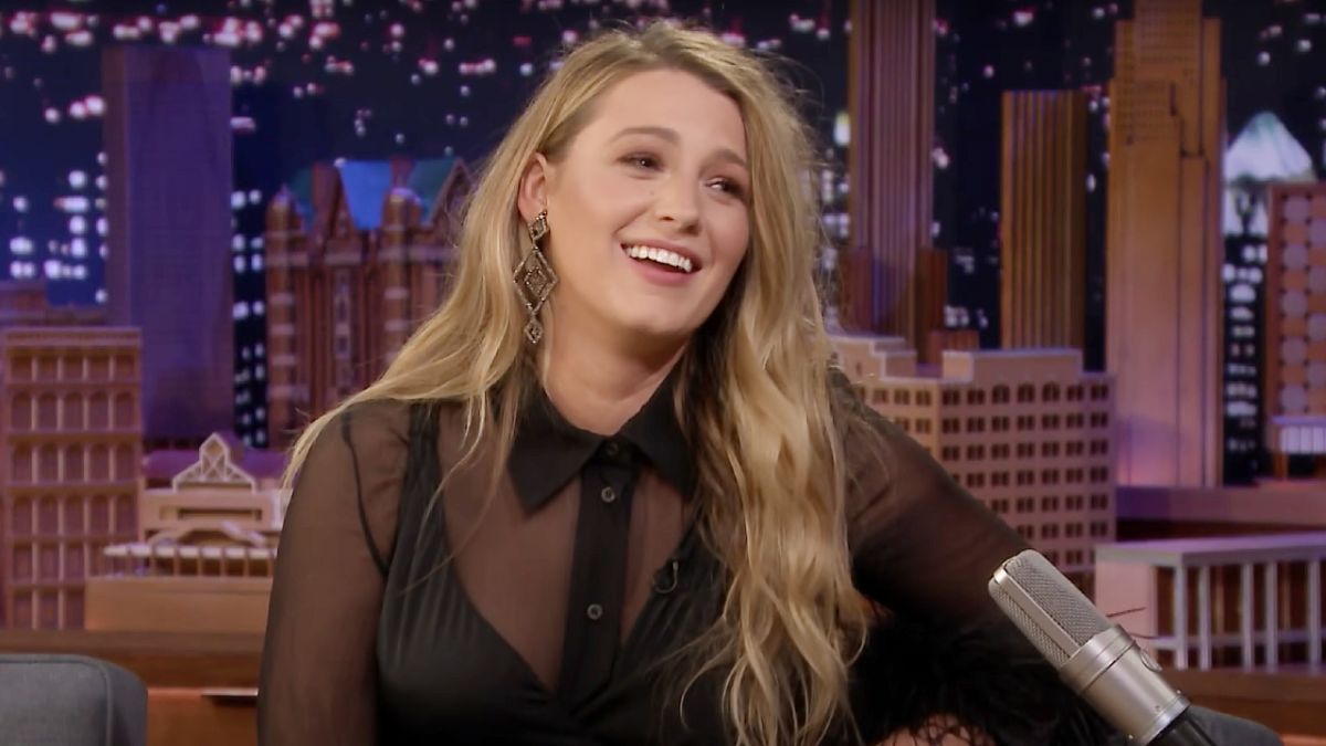 In Viral Deadpool 2 Post, Blake Lively Gets A Classic Quip In About Ryan Reynolds Not Inviting Her To Set When Brad Pitt Showed Up