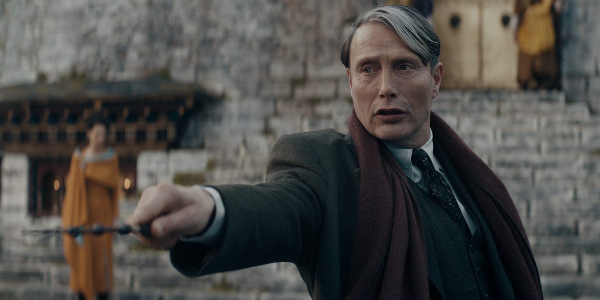 ‘Fantastic Beasts’ Makes Possible Dumbledore and Grindelwald’s Duel