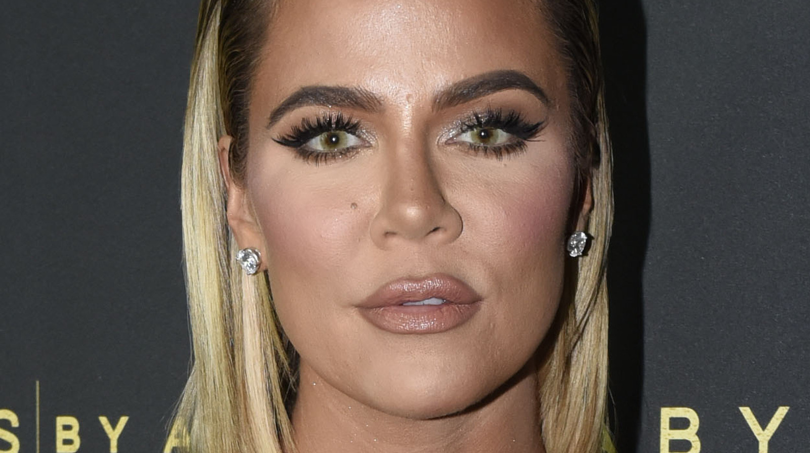 Former E! Exec Slams Claim Kylie Jenner And Khloe Kardashian Influenced Rob And Chyna’s Cancellation