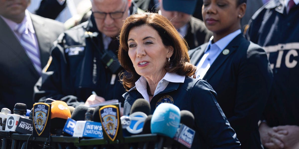 Hochul Calls for ‘No More Mass Shootings’ After Brooklyn Subway Attack