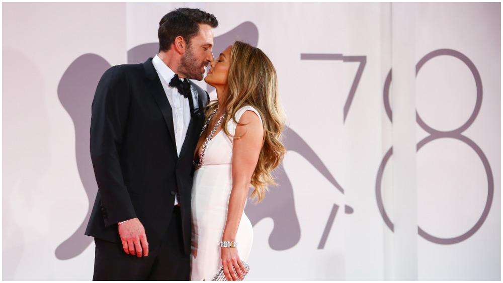 Jennifer Lopez and Ben Affleck are Engaged Again