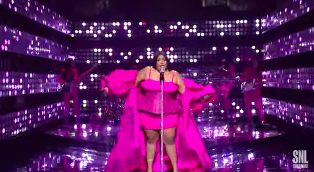 Watch Lizzo Debut Vulnerable New Single ‘Special’ on ‘SNL’