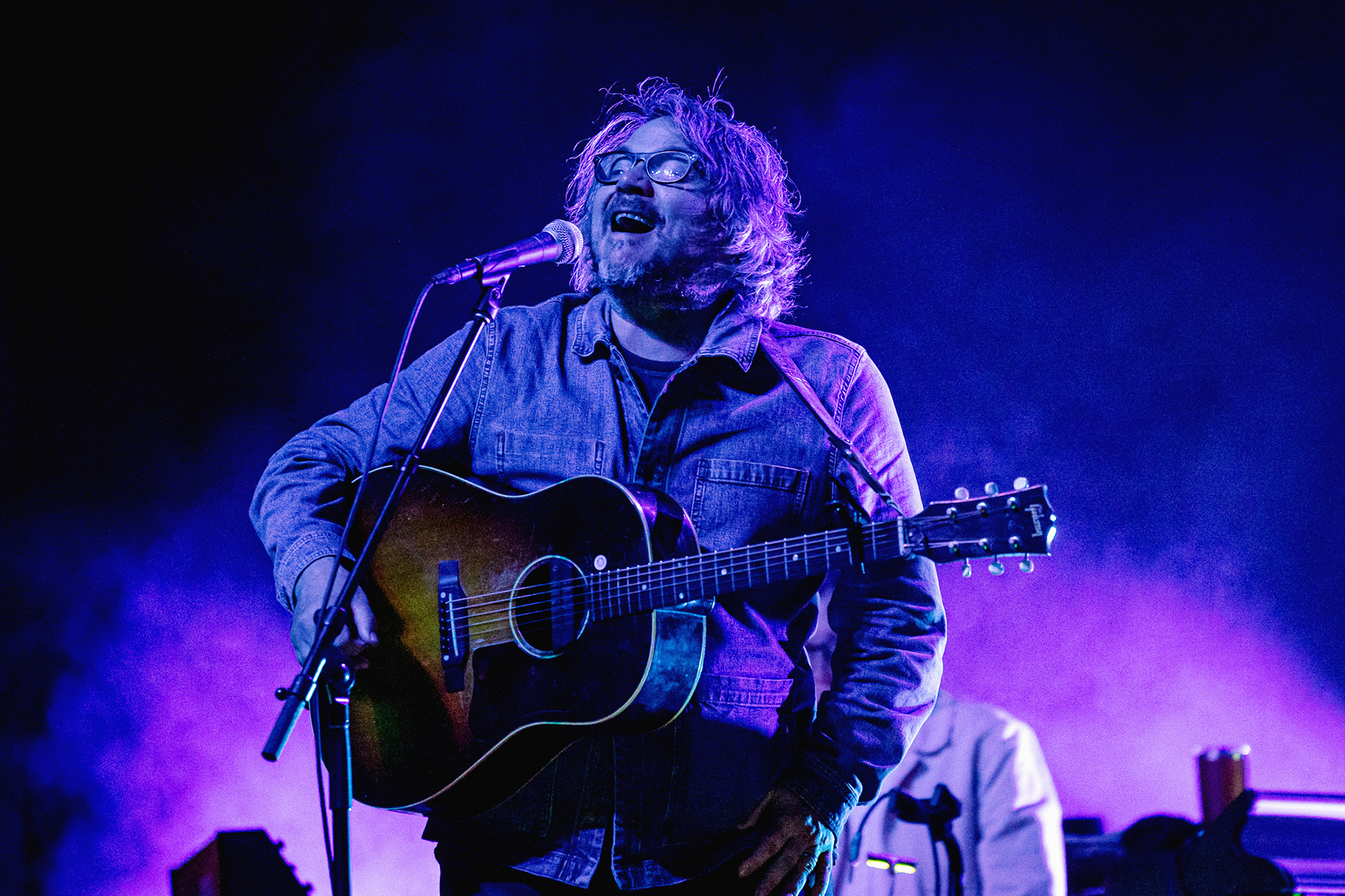 Wilco ‘Goes Country’ On New Double Album ‘Cruel Country’