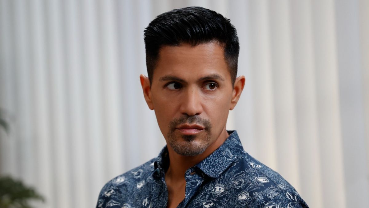 Magnum P.I’s Jay Hernandez On Having ‘Backroom Conversations’NBC Saves the Show and Keeps The Big News From Co-Stars