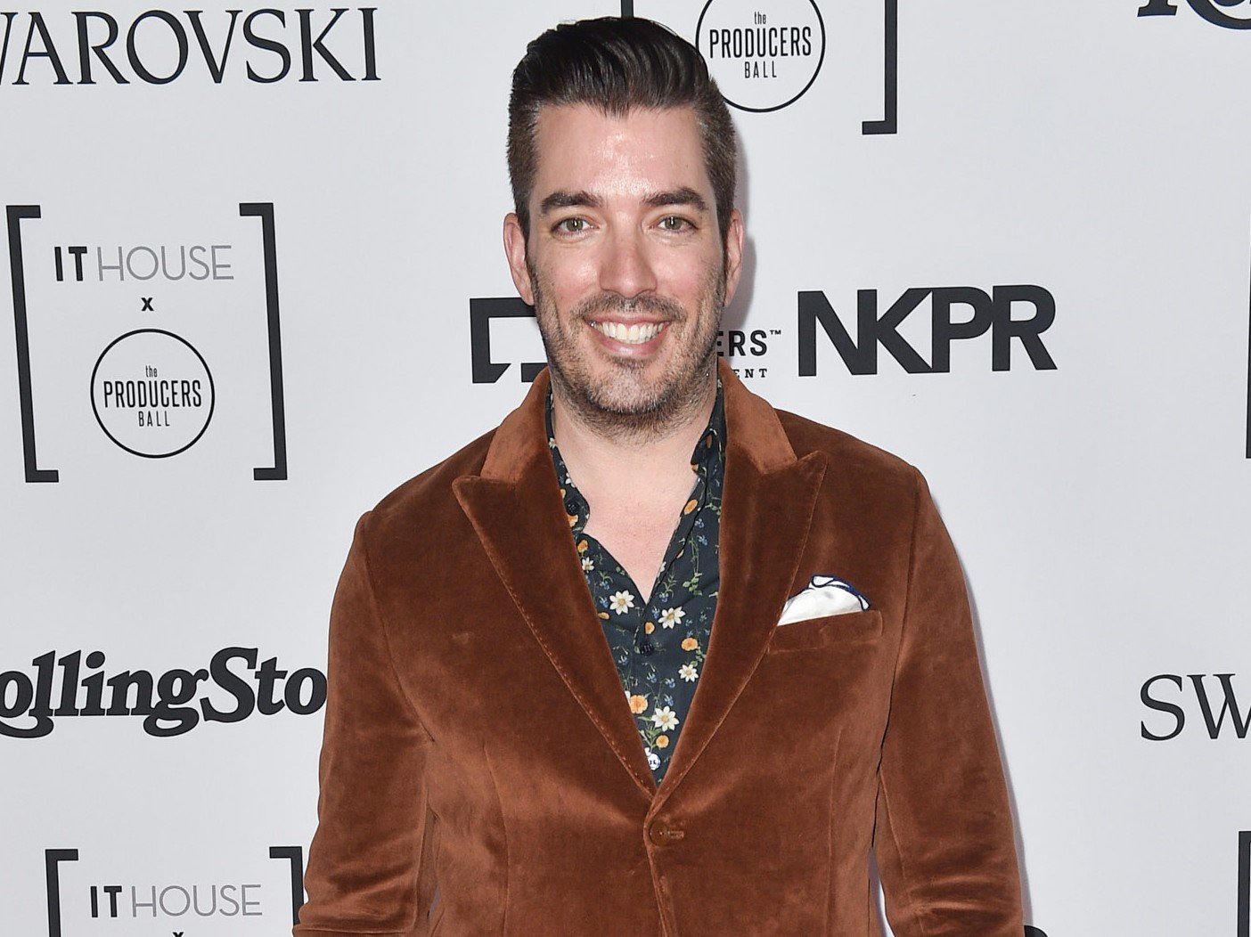 Jonathan Scott Of ‘Property Brothers’ Suffers Injury During Recent Demo