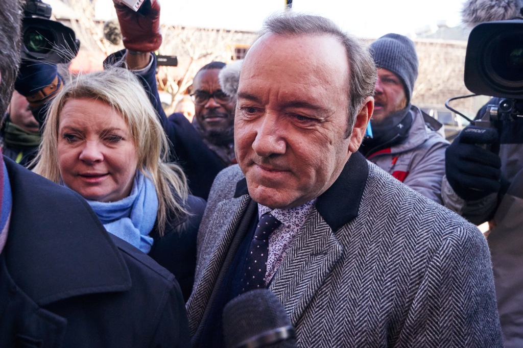 Kevin Spacey To “Voluntarily” Appear In UK Court