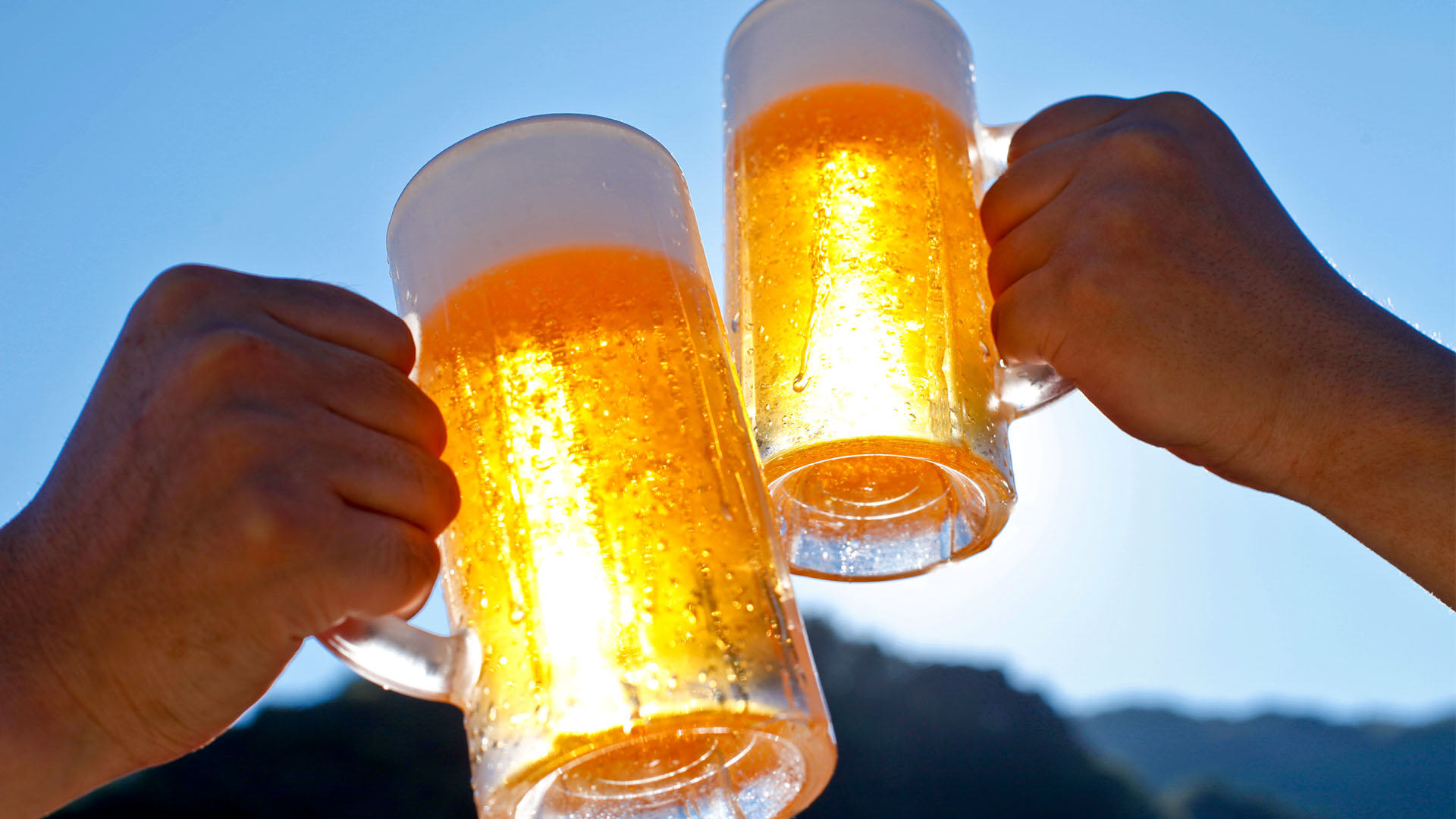 Drinking beer in moderate amounts ‘could lower your risk of dementia and brain decline’