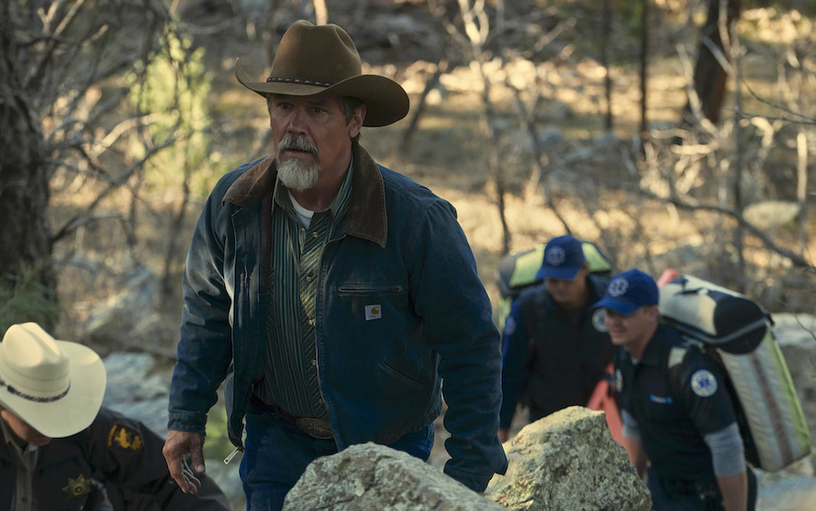 Josh Brolin on ‘Outer Range’ and ‘Yellowstone’ Comparisons, Westerns