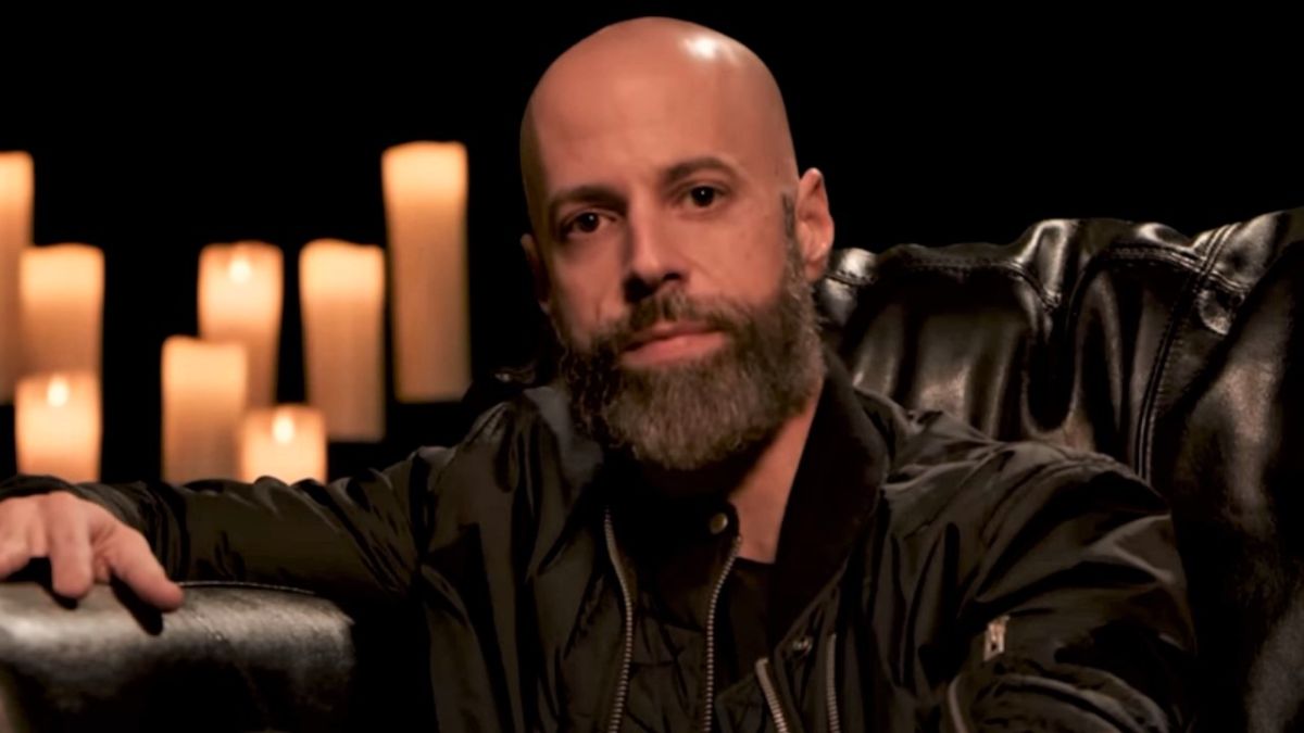 Chris Daughtry Opens Up To Fellow American Idol Star Kelly Clarkson About Grief And ‘Guilt’ Following Deaths Of Mother And Stepdaughter In The Same Month