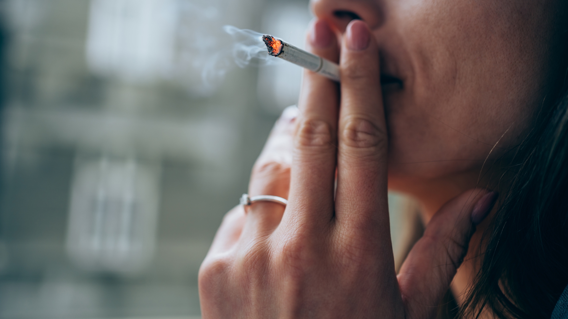 Major change to smoking laws & cost could be revealed TODAY after report is unveiled – some teens may be banned for LIFE
