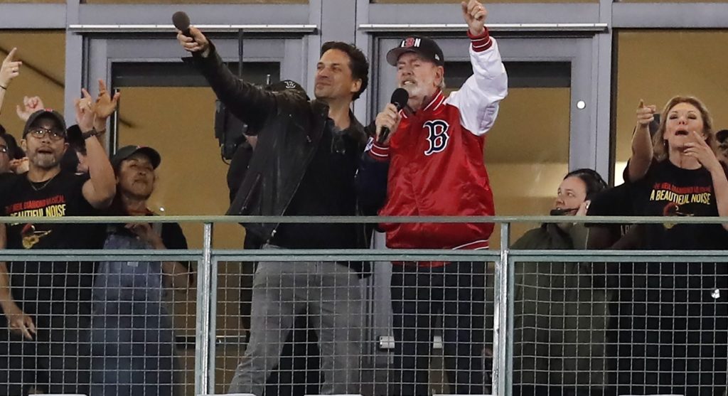 Neil Diamond Sings ‘Sweet Caroline’ at Red Sox Game, Post-Retirement