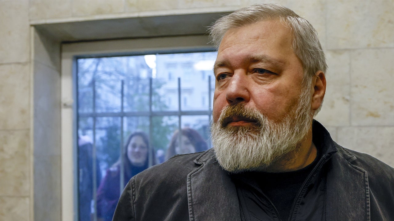 Russian Journalist Dmitri Muratov Auctions Off Nobel Prize for Ukrainian Children
