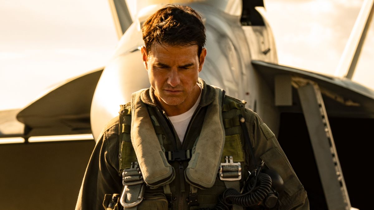 Top Gun: Maverick continues to be a box office disaster, and Tom Cruise explains how it took so long for a second movie to be made
